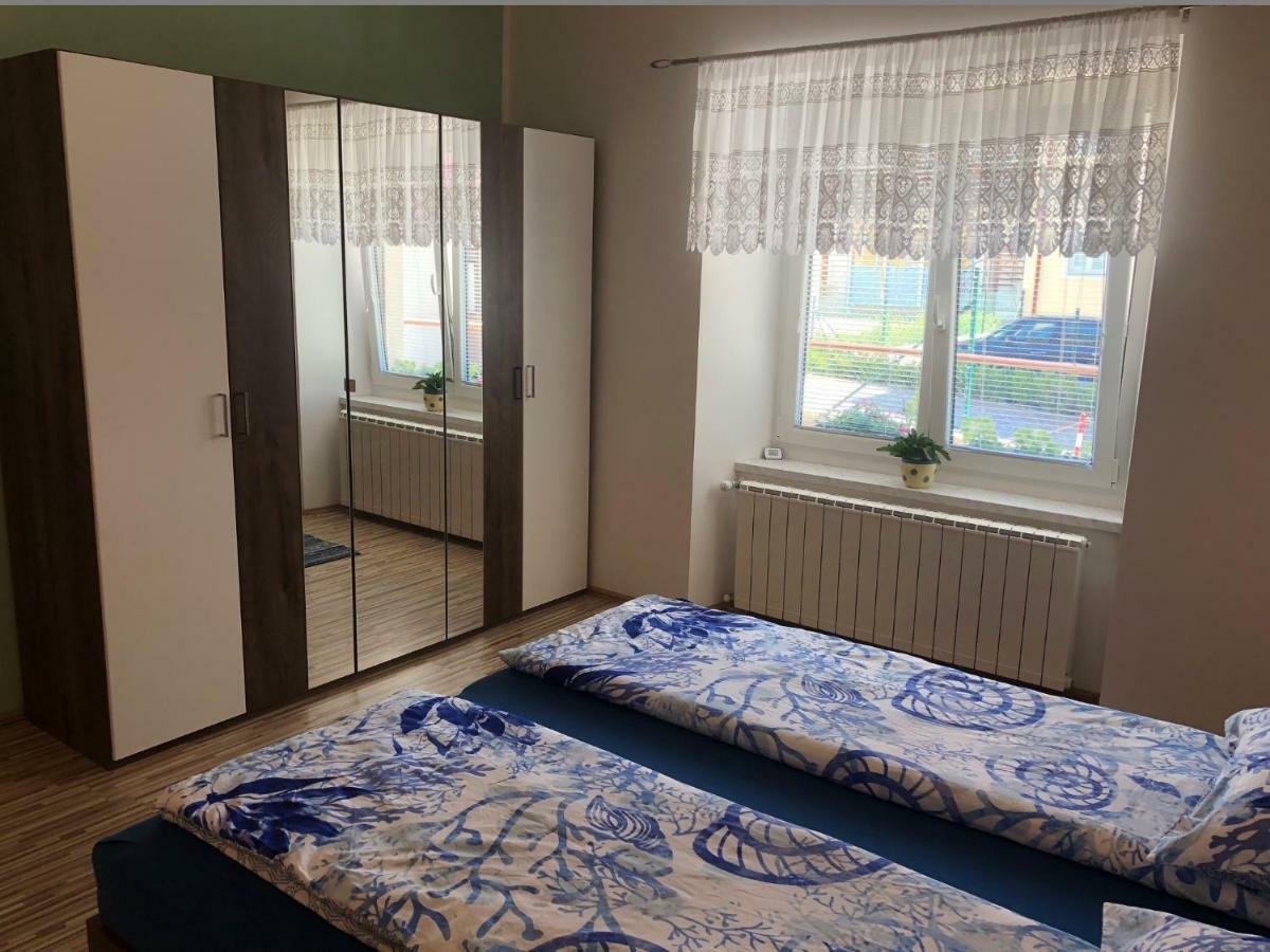 Apartma Mahnic Postojna Exterior photo